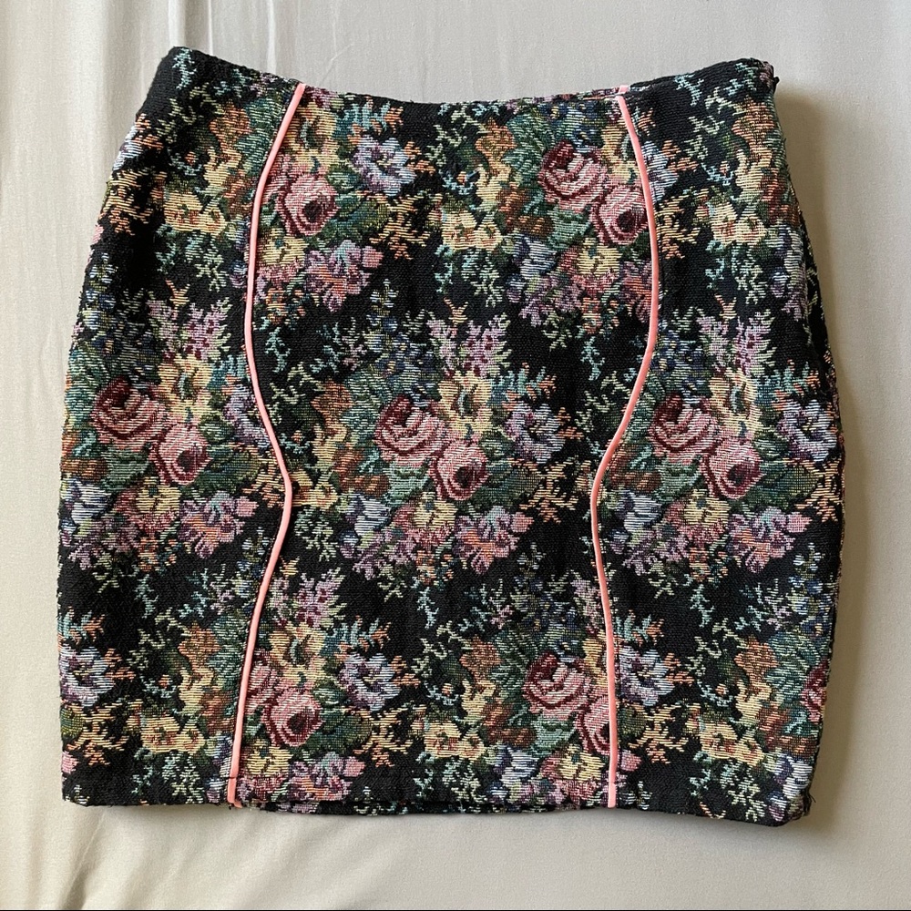 TINLEY ROAD mini skirt vintage floral - XS